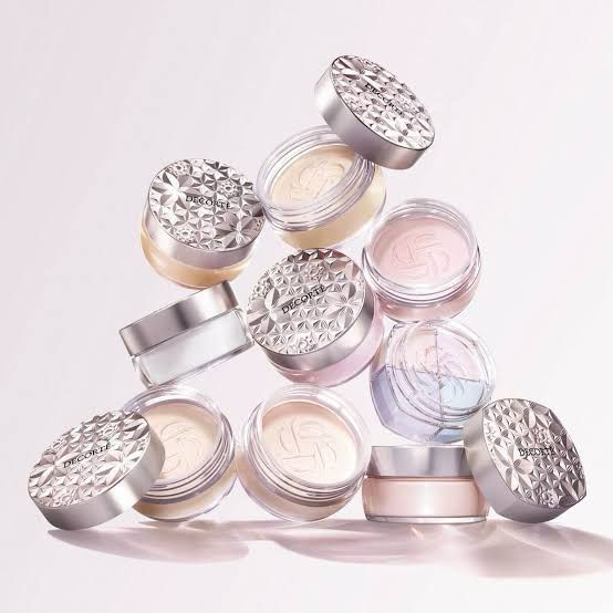 Cosme Decorte Loose Powder